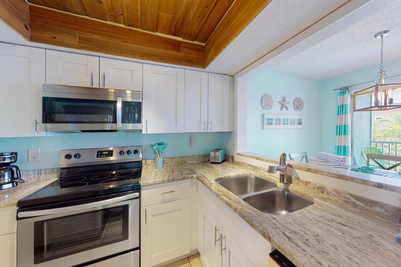 Highland Avenue Heaven Apartment Bradenton Beach Bagian luar foto